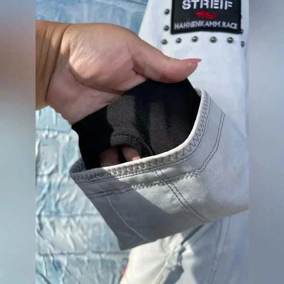 HELL IS FOR HEROES SONNTAG WOMENS
SKI JACKET LARGE - Picture 9 of 17